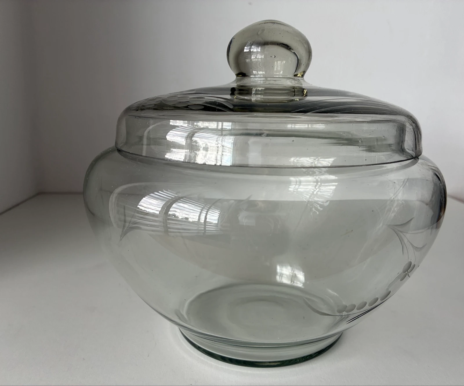 Vintage glazen snoeppot met deksel